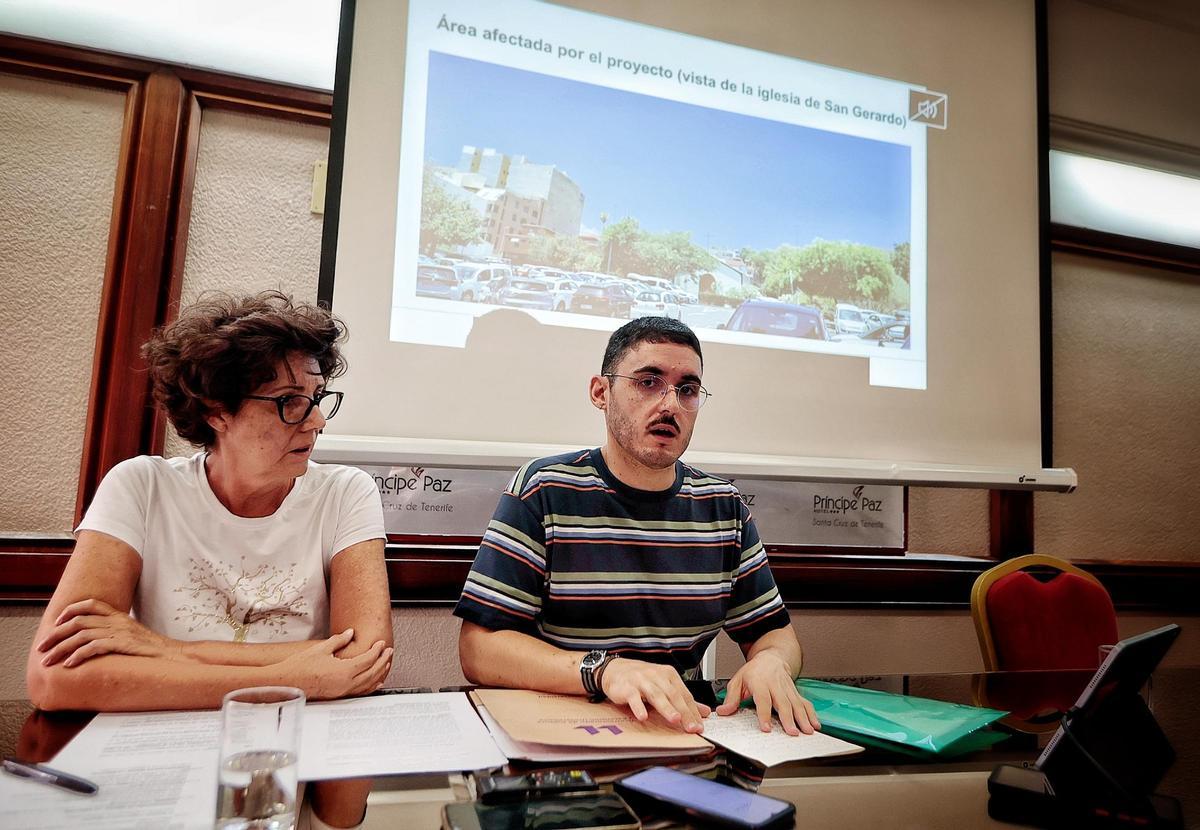 Miguel Ángel Hernández, portavoz del colectivo Barrio La Salud Verde, y Carmen de la Rosa Miranda, de la plataforma Los Árboles Hablan.