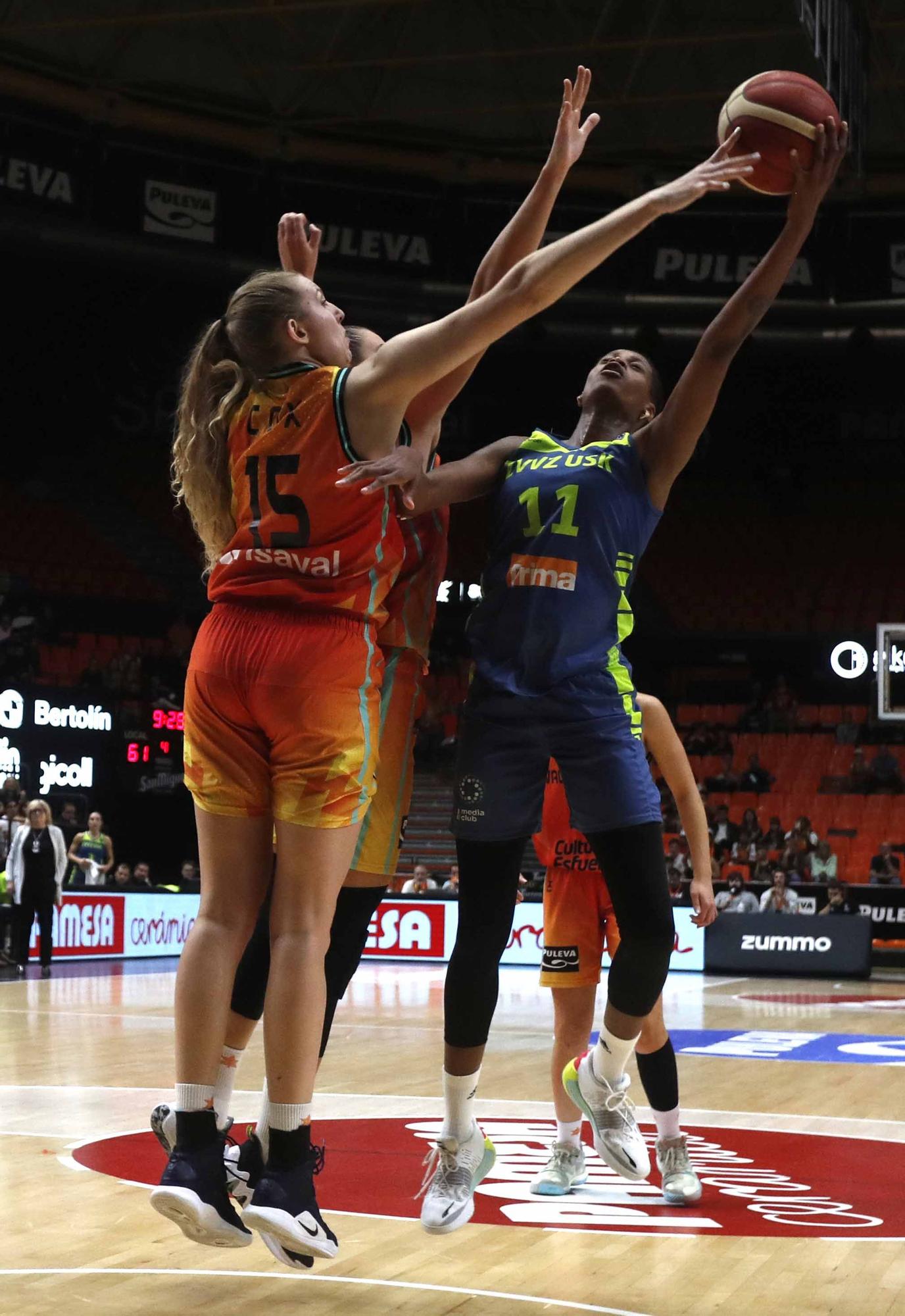 Valencia Basket - ZVVZ USK Praha de Euroleague Women