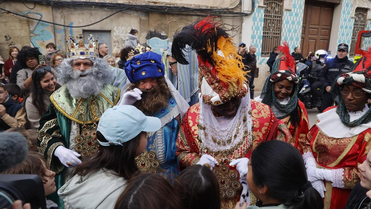 Los Reyes Magos preparan su llegada a València