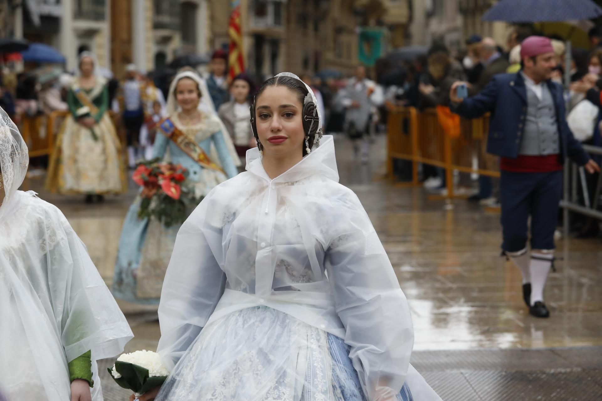 Búscate en el primer día de ofrenda por la calle de Quart (entre las 17:00 a las 18:00 horas)