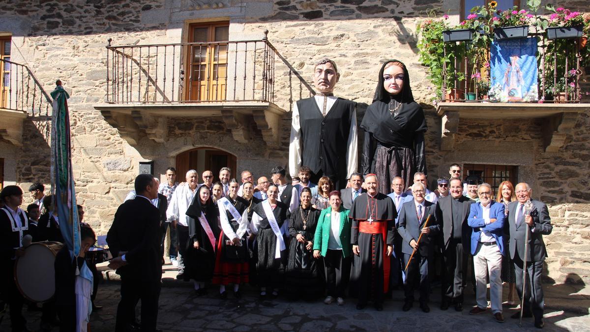 GALERÍA | La Virgen de Las Victorias ilumina Puebla