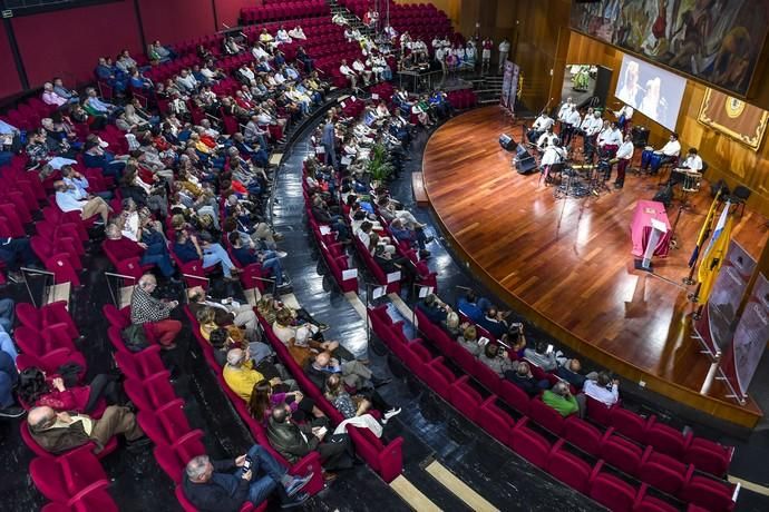 Entrega de los premios Cachorros de Honor