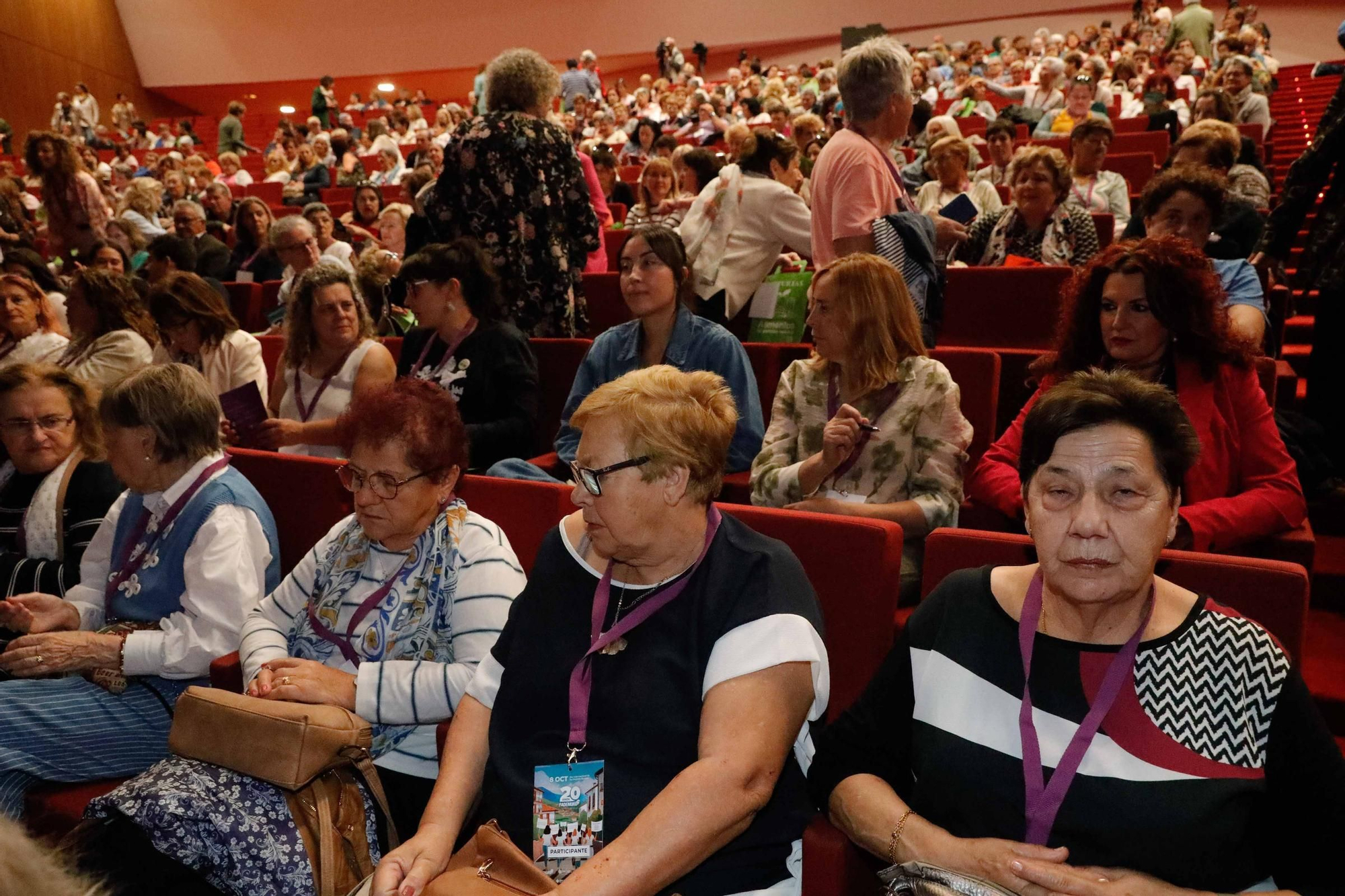 La Federación de Asociaciones de Mujeres Rurales celebra su 20º aniversario en el Centro Niemeyer.