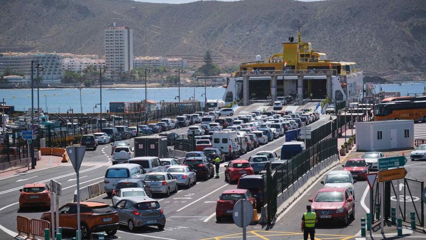 Embarque en el Puerto de Los Cristianos.