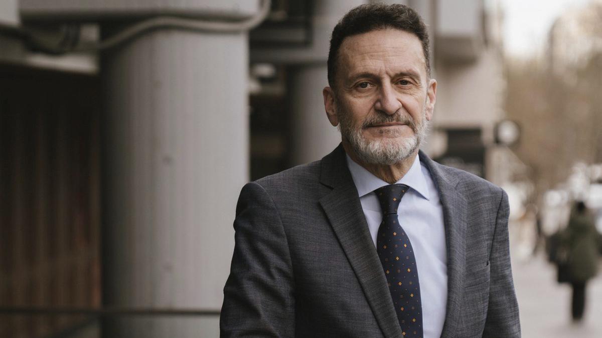 L’exportaveu de Ciutadans i advocat de l’Estat Edmundo Bal, al centre de Madrid. | ALBA VIGARAY