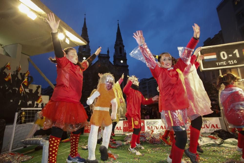 Desfile del martes de Carnaval en el Antroxu de Avilés