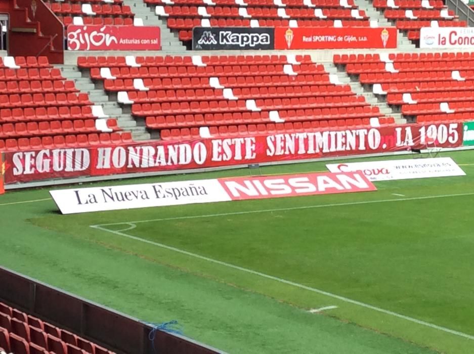 Entrenamiento de puertas abiertas en El Molinón