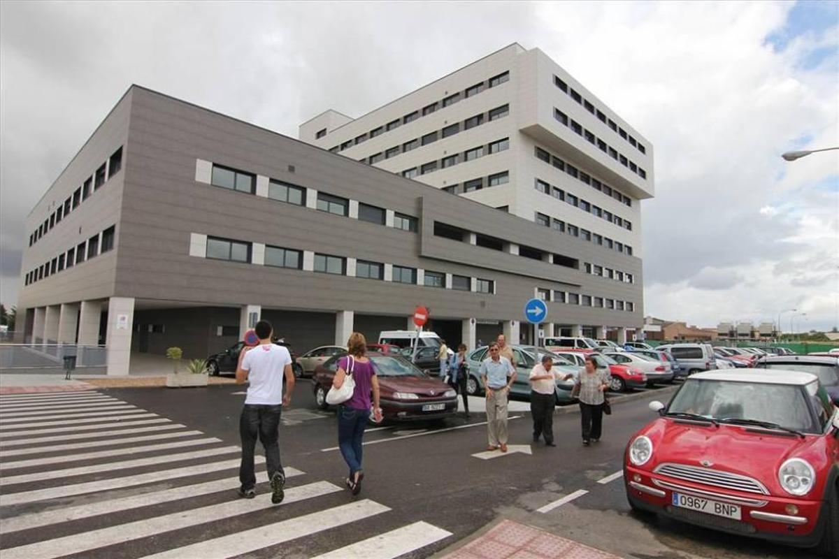 El Infanta Cristina pasa a llamarse Hospital Universitario de Badajoz