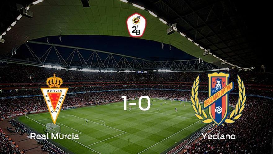 El Real Murcia vence 1-0 frente al Yeclano Deportivo