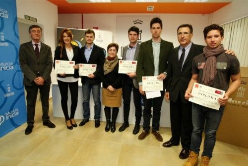 Entrega de los premios Cátedra de Emprendedores de la UMU en el CIM-M