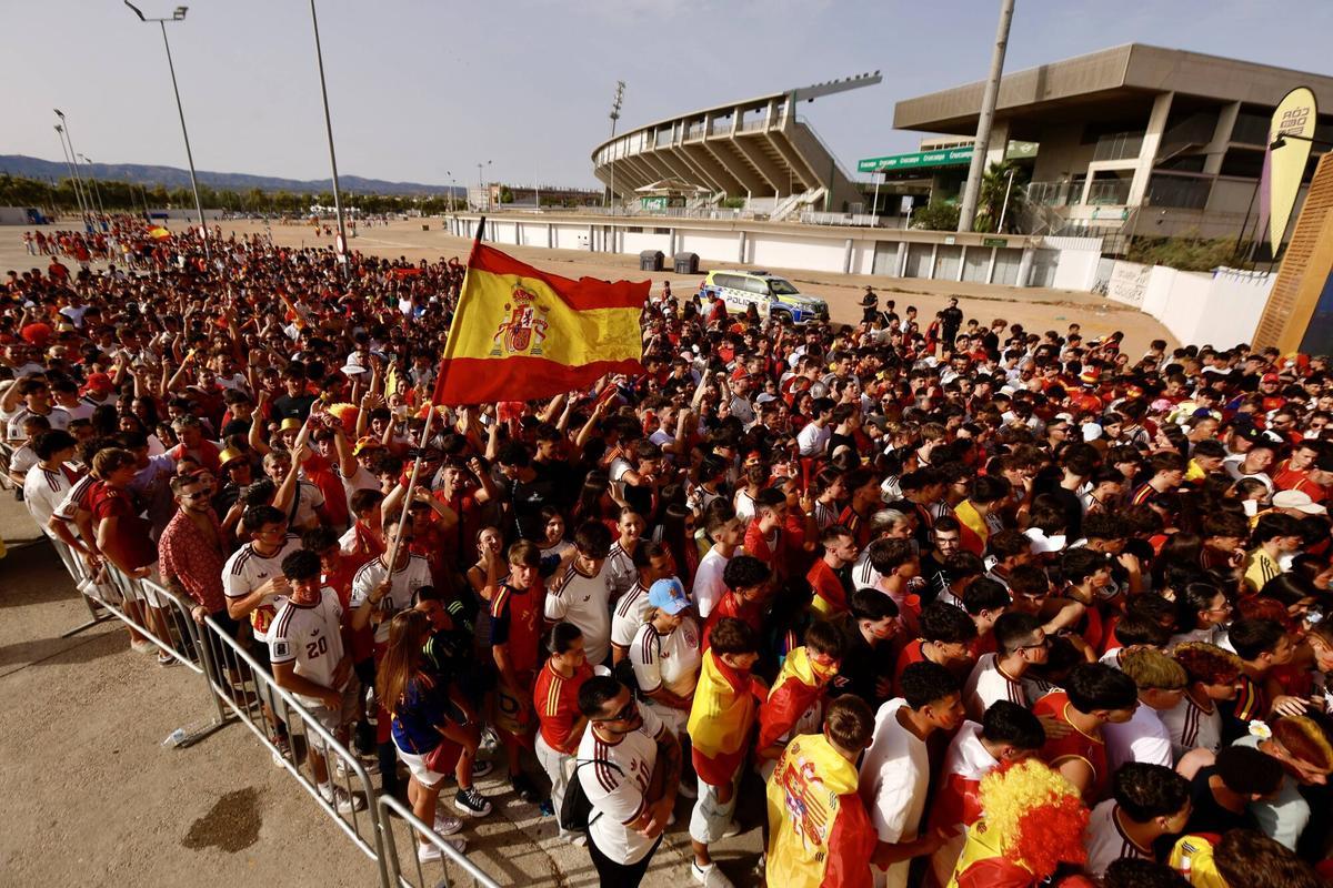 Pantallas gigantes en El Arenal y bares llenos: así vive Córdoba la final del Mundial 2026 entre España y Argentina