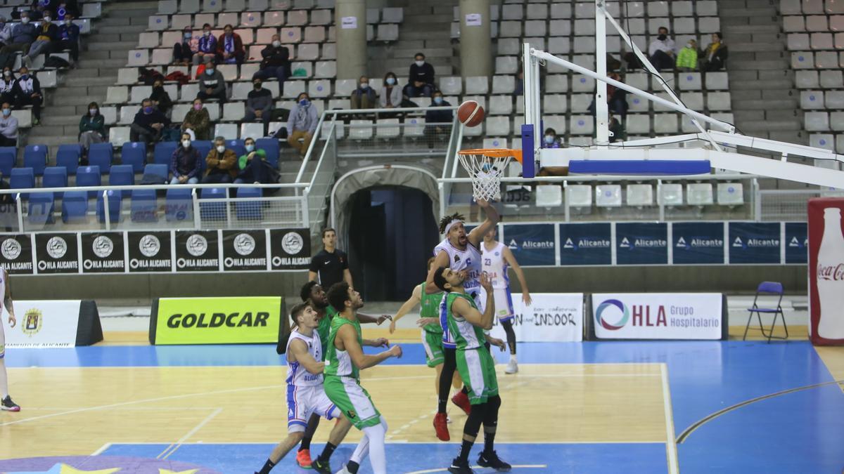 Partido del HLA ante el TAU Castelló