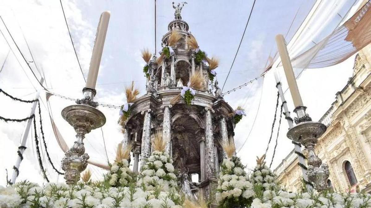 La custodia de Arfe en la procesión del Corpus Christi de Sevilla.