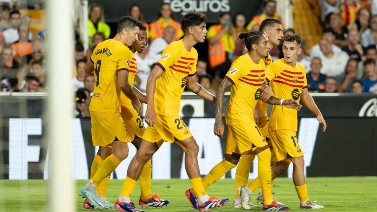 El Barça celebrando su segundo gol en Valencia