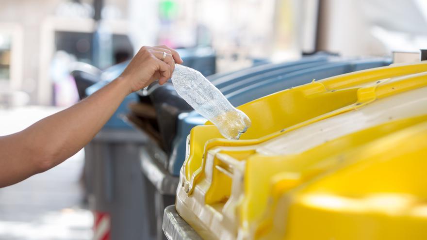 Benidorm recicla en los primeros meses del año el triple de vidrio y un 45% más de papel