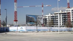Patronal i promotors avisen que la nova taxa als grans tenidors frenarà la construcció