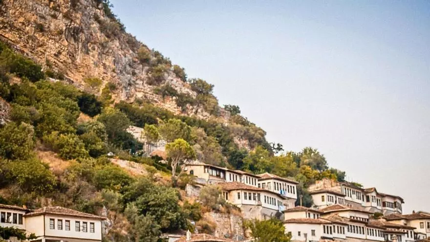Berat: una ciudad Patrimonio de la Humanidad que te hará retroceder 2.000 años en el tiempo