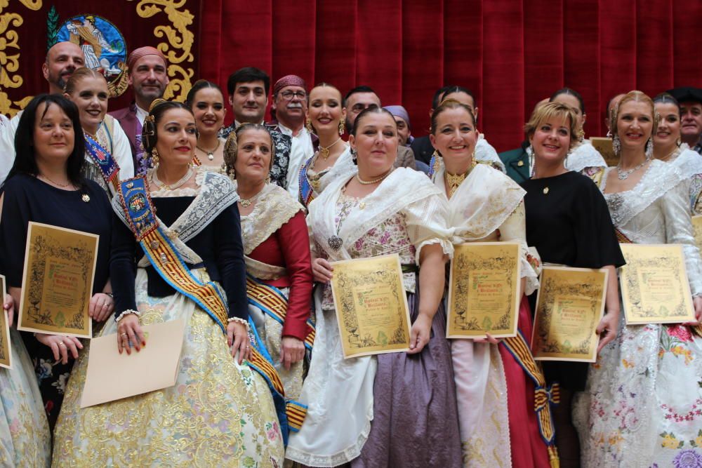 Jornada dominical de intercambio de fotos Fallas 2019