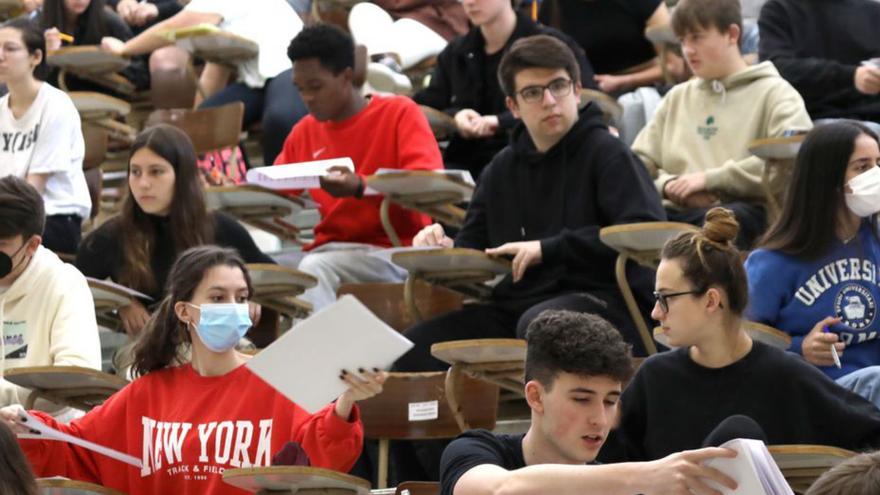 Un 14% del alumnado se desconecta de los estudios con la mayoría de edad