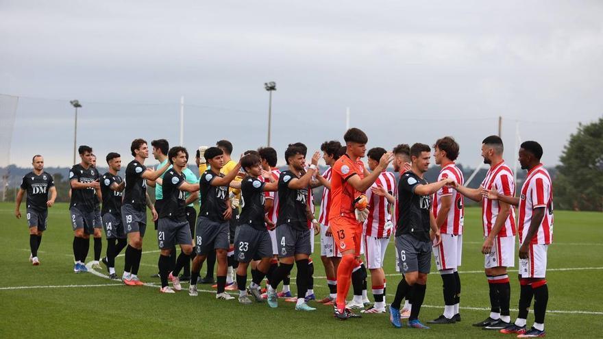 Pablo Vázquez da el susto y se retira lesionado en el amistoso del Sporting ante la Gimnástica