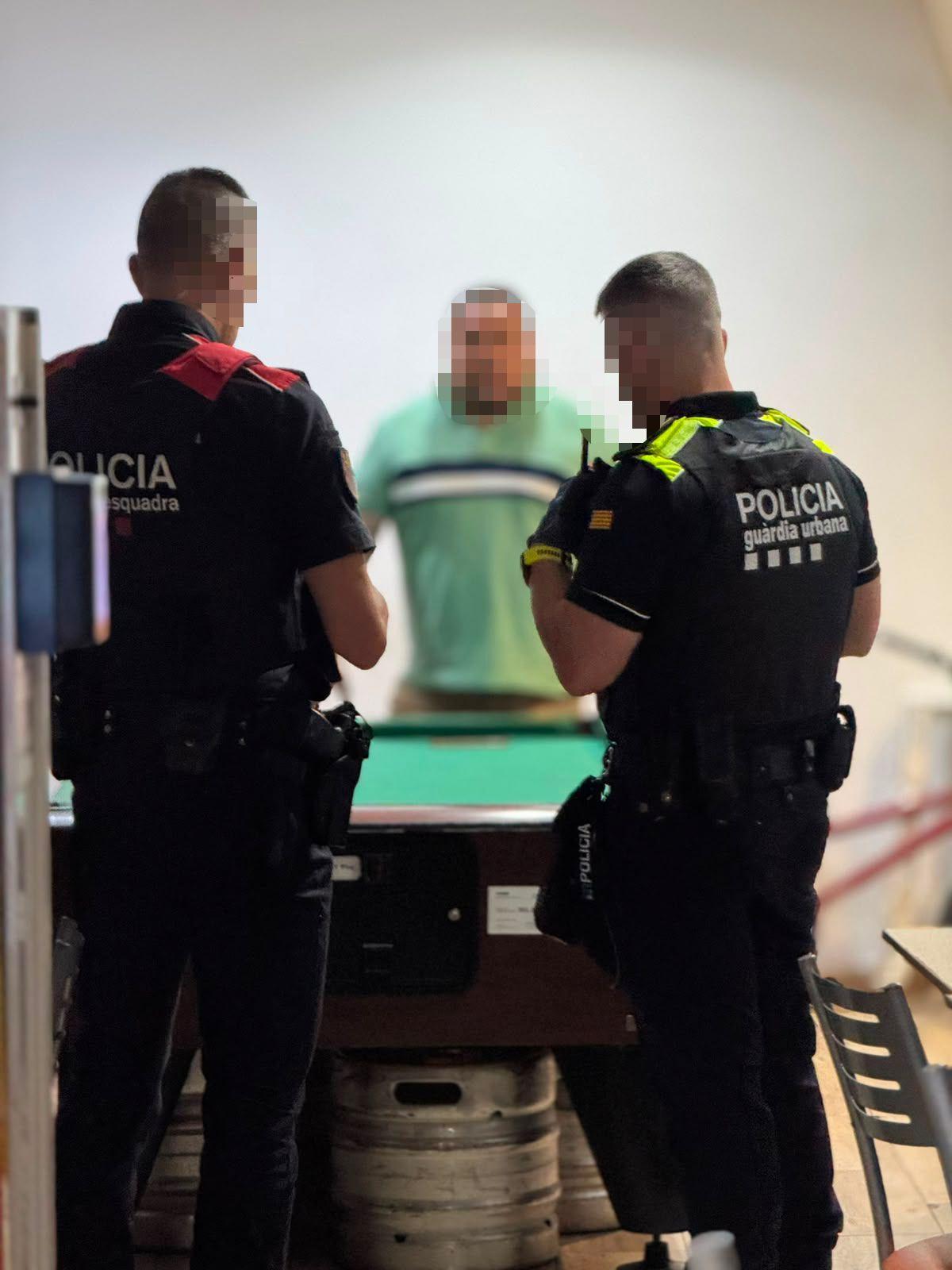 Les imatges del dispositiu policial fet a Figueres