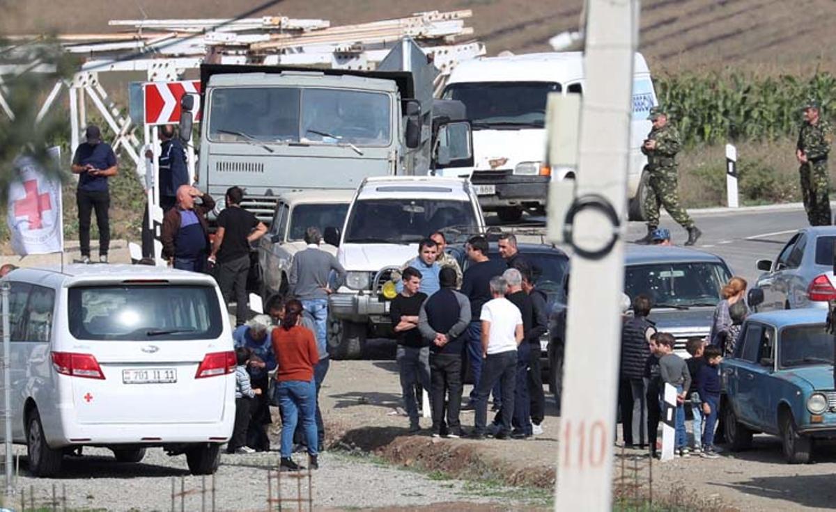 Los refugiados de Alto Karabaj llegan a Kornidzor