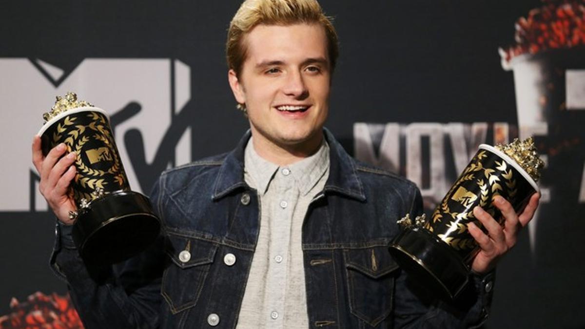 Josh Hutcherson, elegido mejor actor por su papel en 'Los Juegos del Hambre: En llamas', en la gala de la MTV.