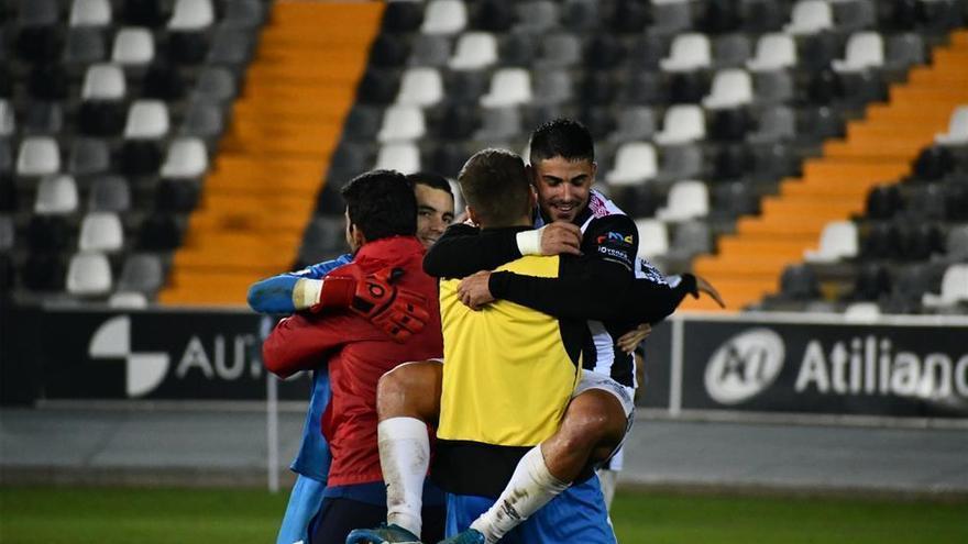 Guzmán lidera la goleada