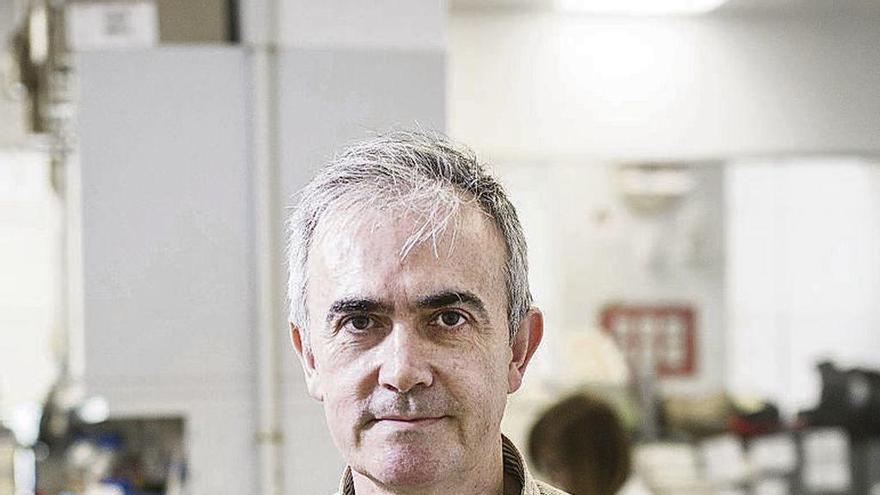 El investigador Ángel R. Nebreda.