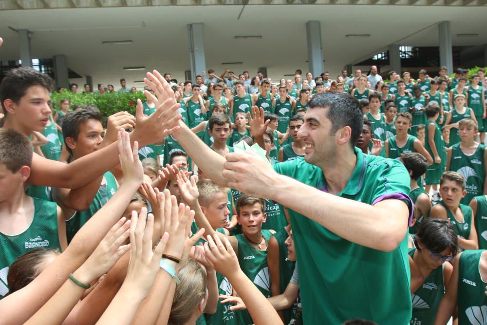 Presentación de Giorgi Shermadini.