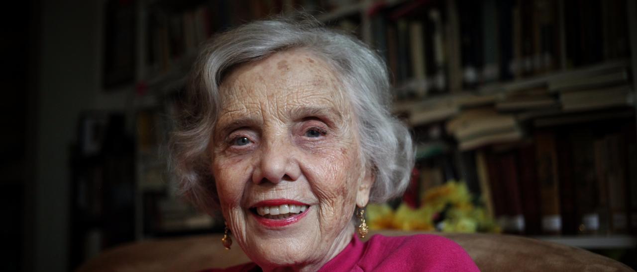 Elena Poniatowska.