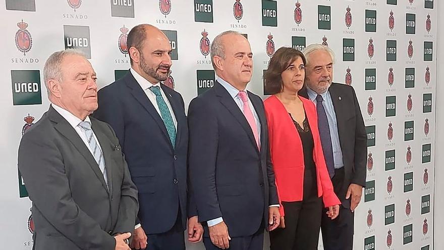 El Senado conmemora el 50º aniversario de la UNED en Barbastro, un centro referente educativo, cultural y tecnológico