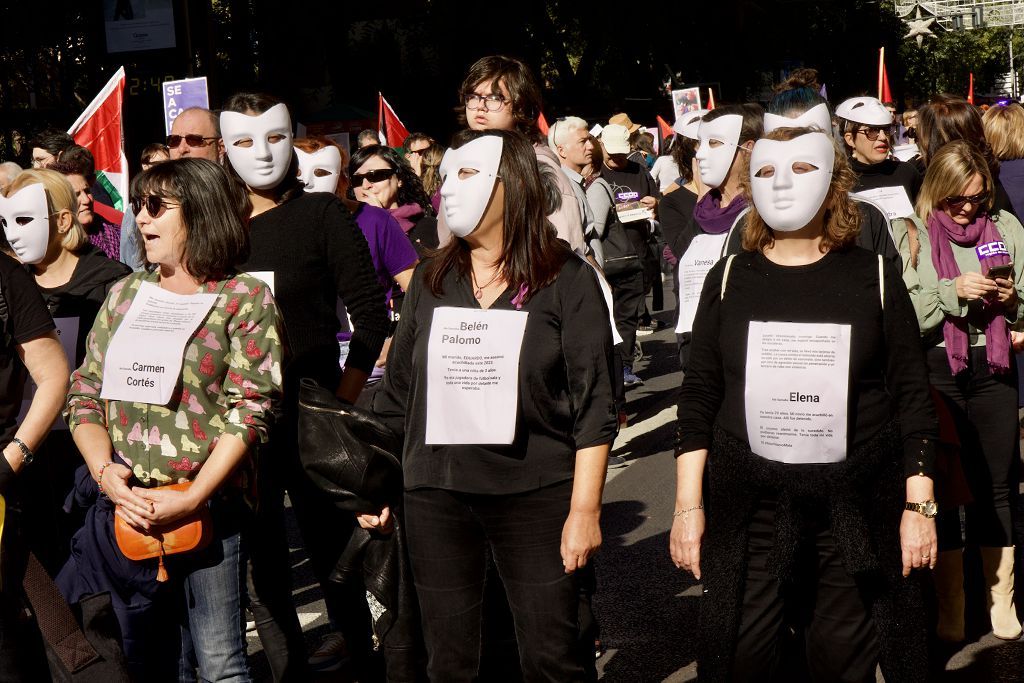 La manifestación en Murcia contra la violencia machista, en imágenes