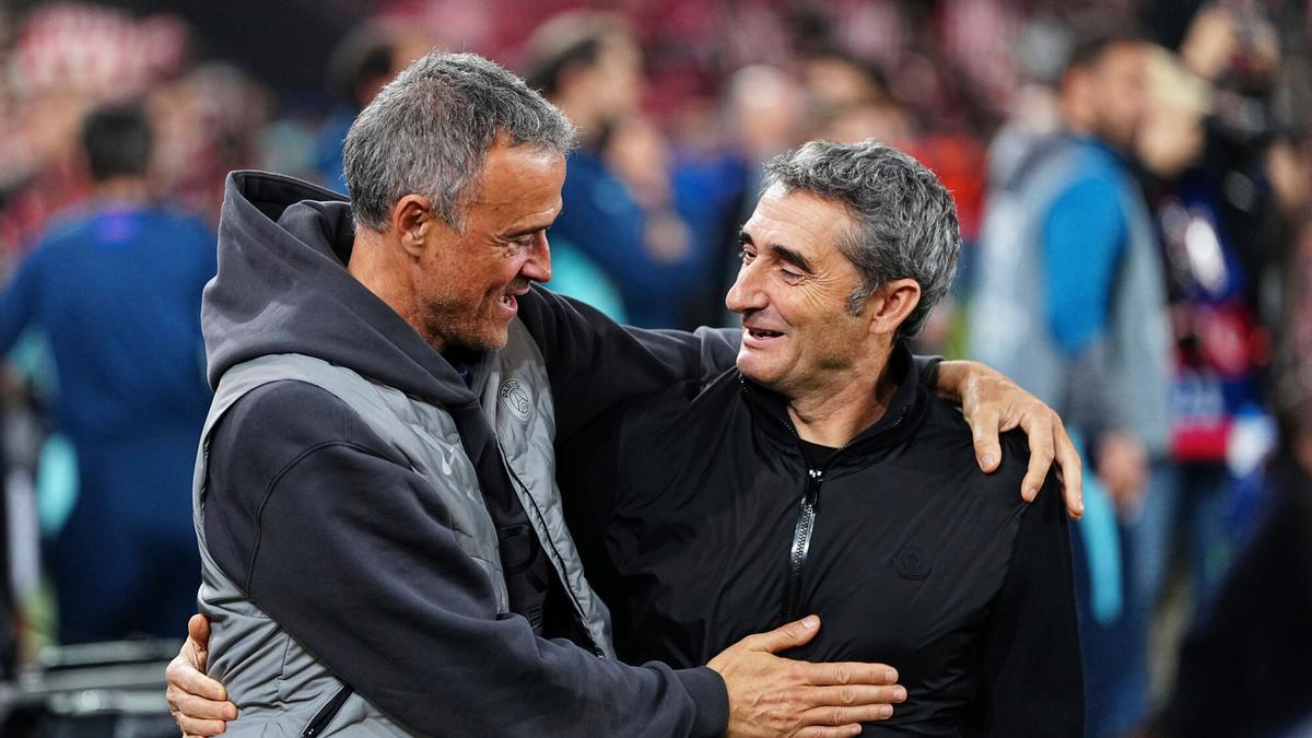 Luis Enrique y Ernesto Valverde, en el último Athletic-PSG