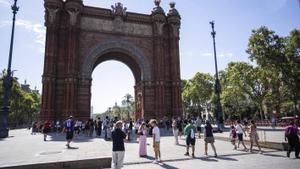 BCN blindarà l’Arc de Triomf amb pilones per impedir atemptats