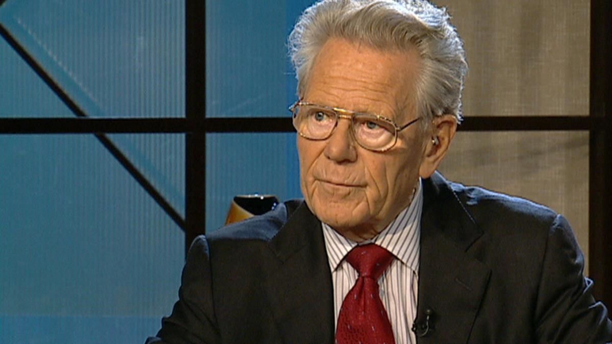 Hans Küng, hace unos años, entrevistado en TV-3.