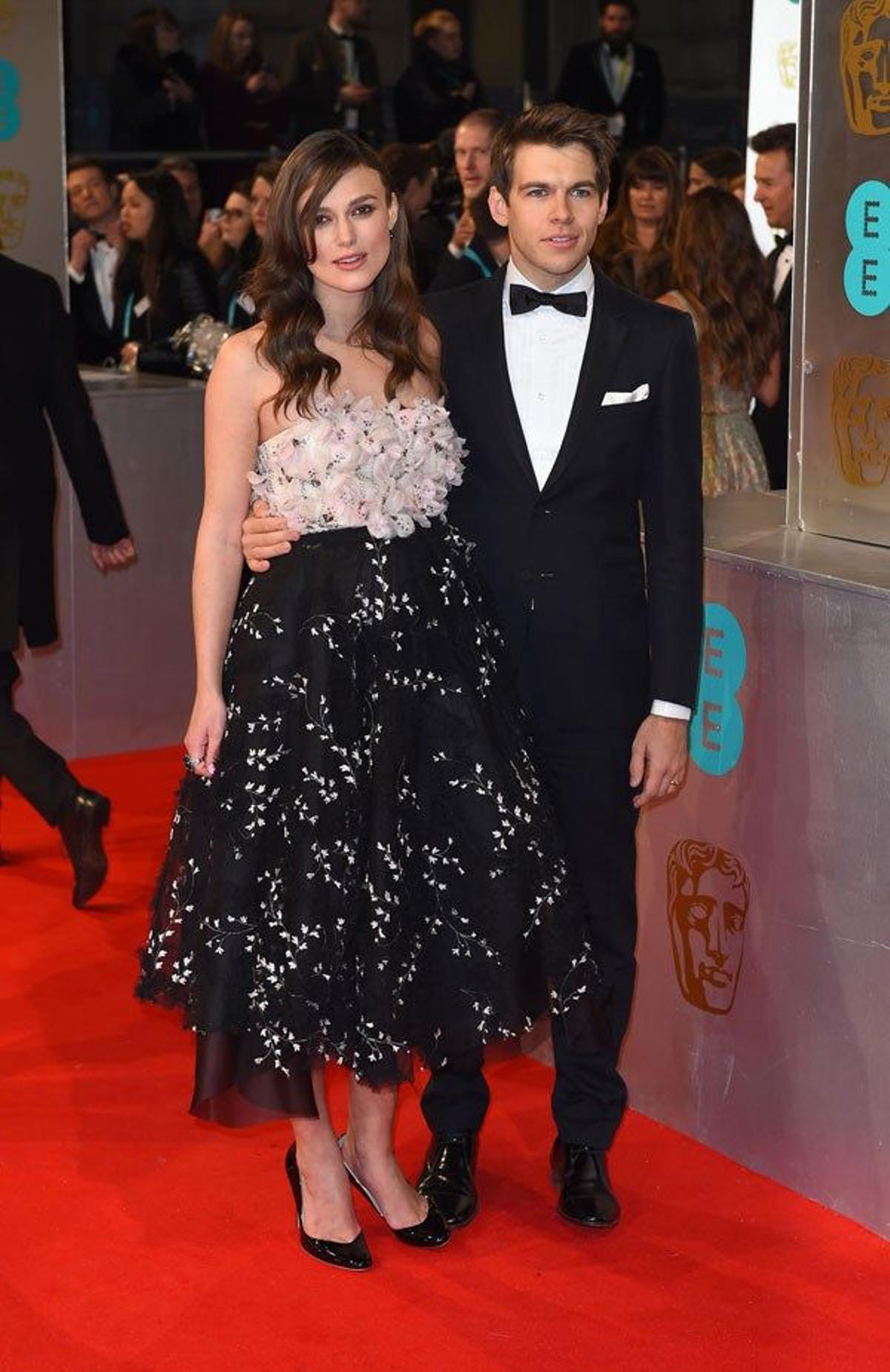 Premios BAFTA 2015: Keira Knightley y James Righton