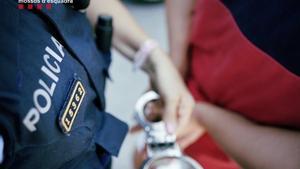 14/04/2020 Detenido un hombre por traficar con cocaÃ­na en BarberÃ  (Barcelona)