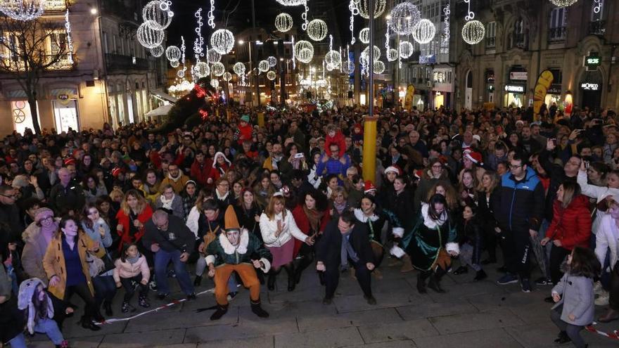 Los participantes en el &#039;flashmob&#039;. // Ricardo Grobas