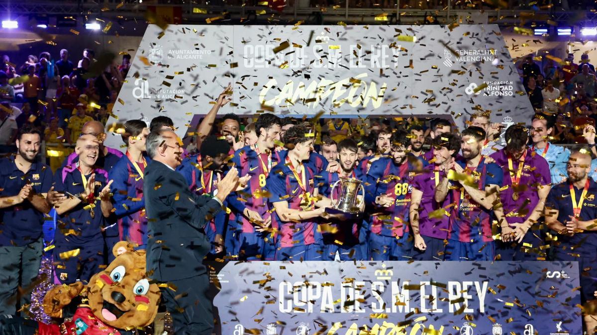 Estas son las imágenes de la final de la Copa del Rey de Balonmano en Alicante