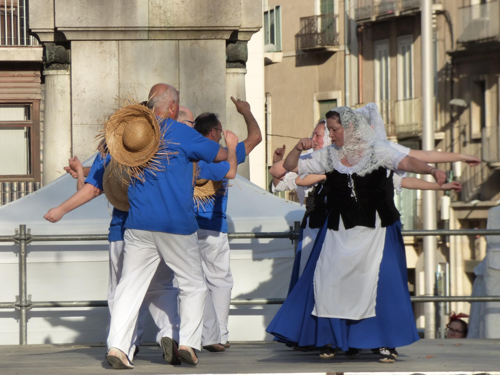 El Populària ressona pels carrers de Figueres