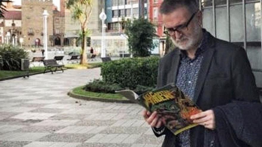 Juan J. Alonso lanza &quot;En la calle con Sócrates&quot;, un manual de filósofos para turistas en Atenas