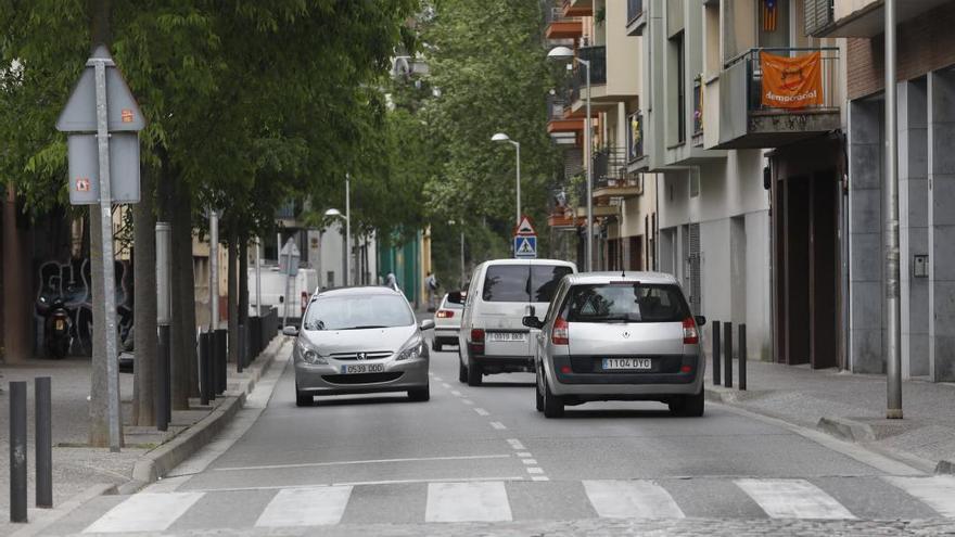 El carrer del Carme de Girona serà compartit per cotxes i bicis