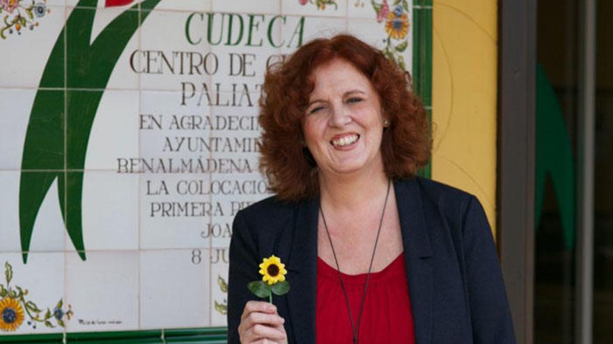 Marisa Martín es médico y gerente de Cudeca.