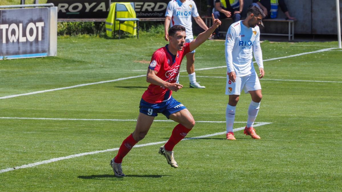 Olot 5-2: Marc Mas Shines in Victory | Football News