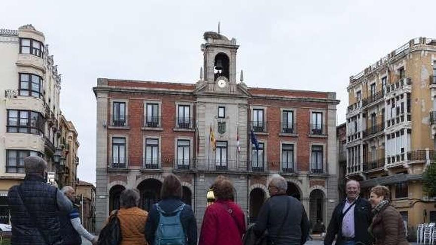 Turistas visitan Zamora antes del estado de alarma.