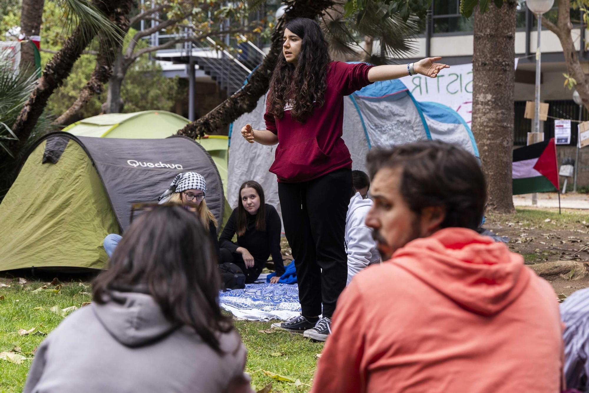 Segundo día de la acampada por Palestina de València