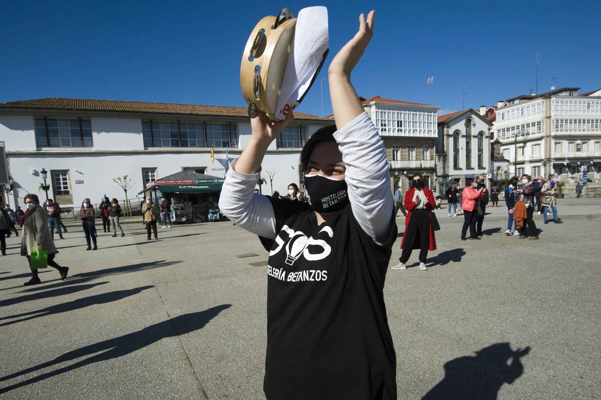 Manifestación por la hostelería en Betanzos