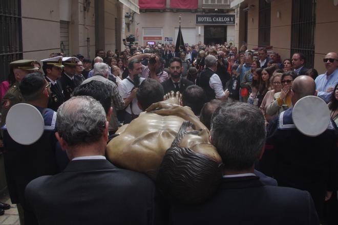 El traslado del Santo Sepulcro, en fotos