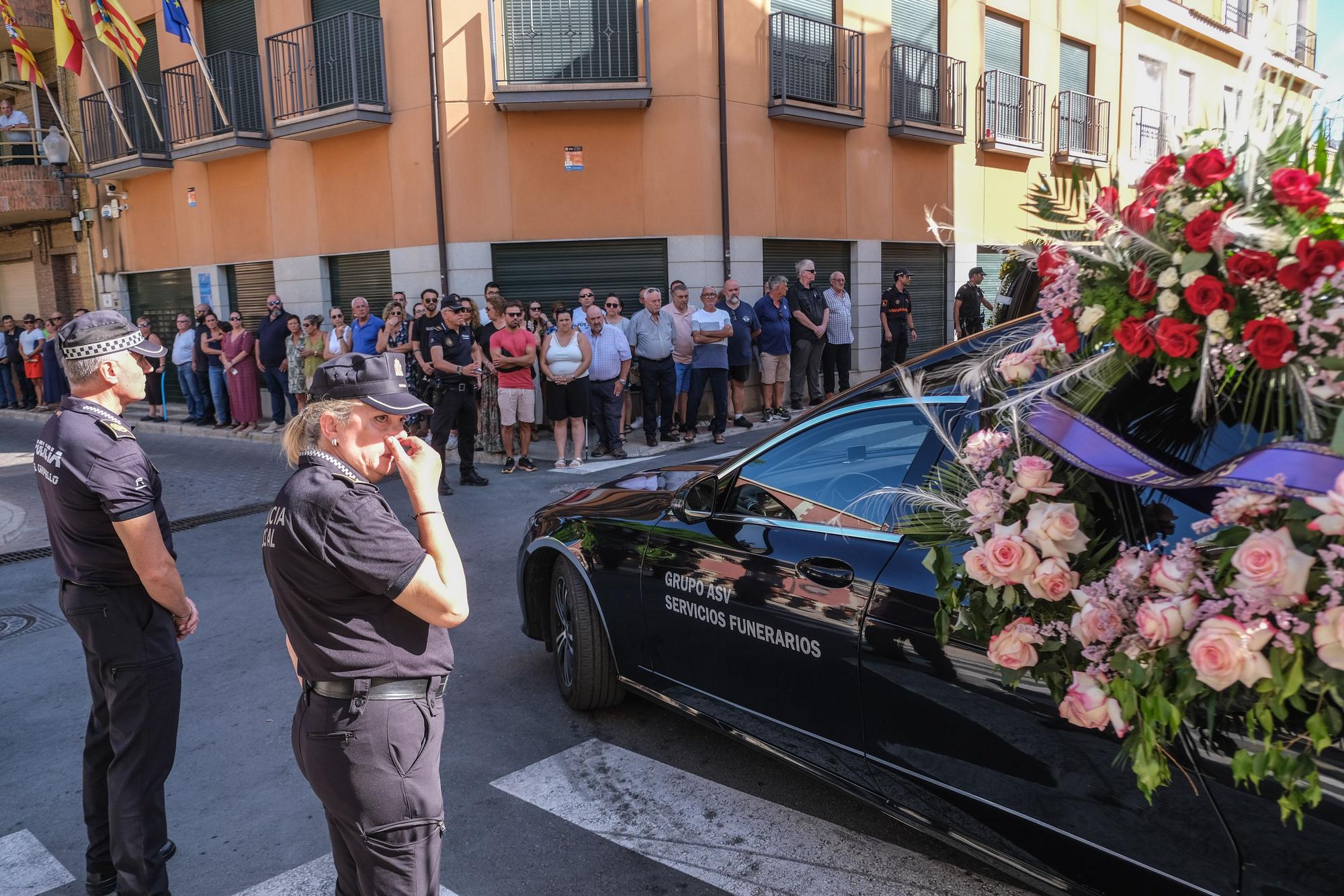 Así ha sido la emotiva despedida al policía Juan Francisco Belmonte en El Campello